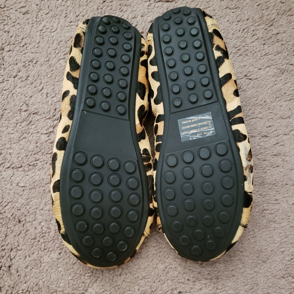 Me Too pony hair leopard comfort flats Sz 7.5 - Picture 3 of 4